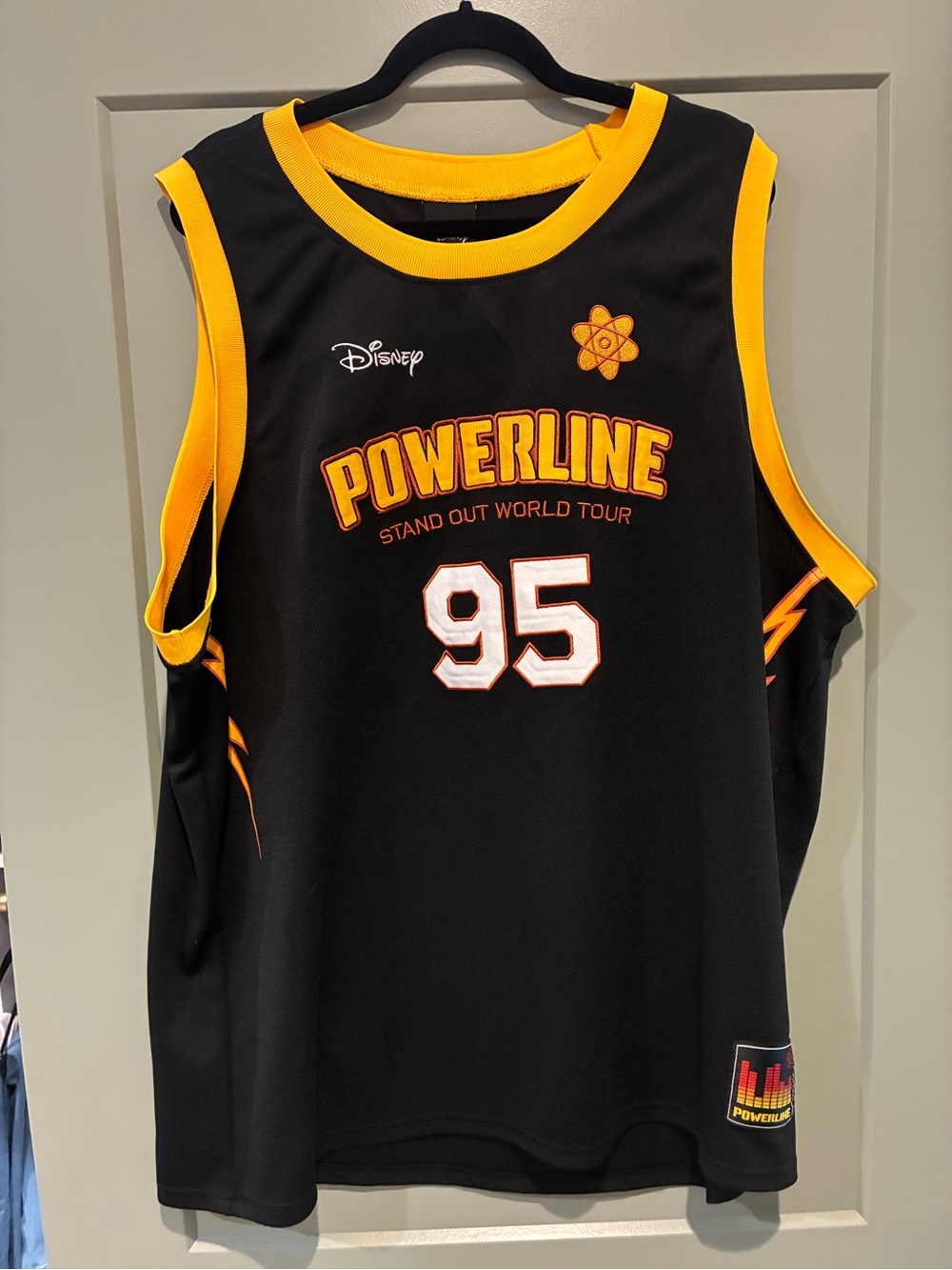 Disney Powerline basketballJersey size XXL Goofy movie
